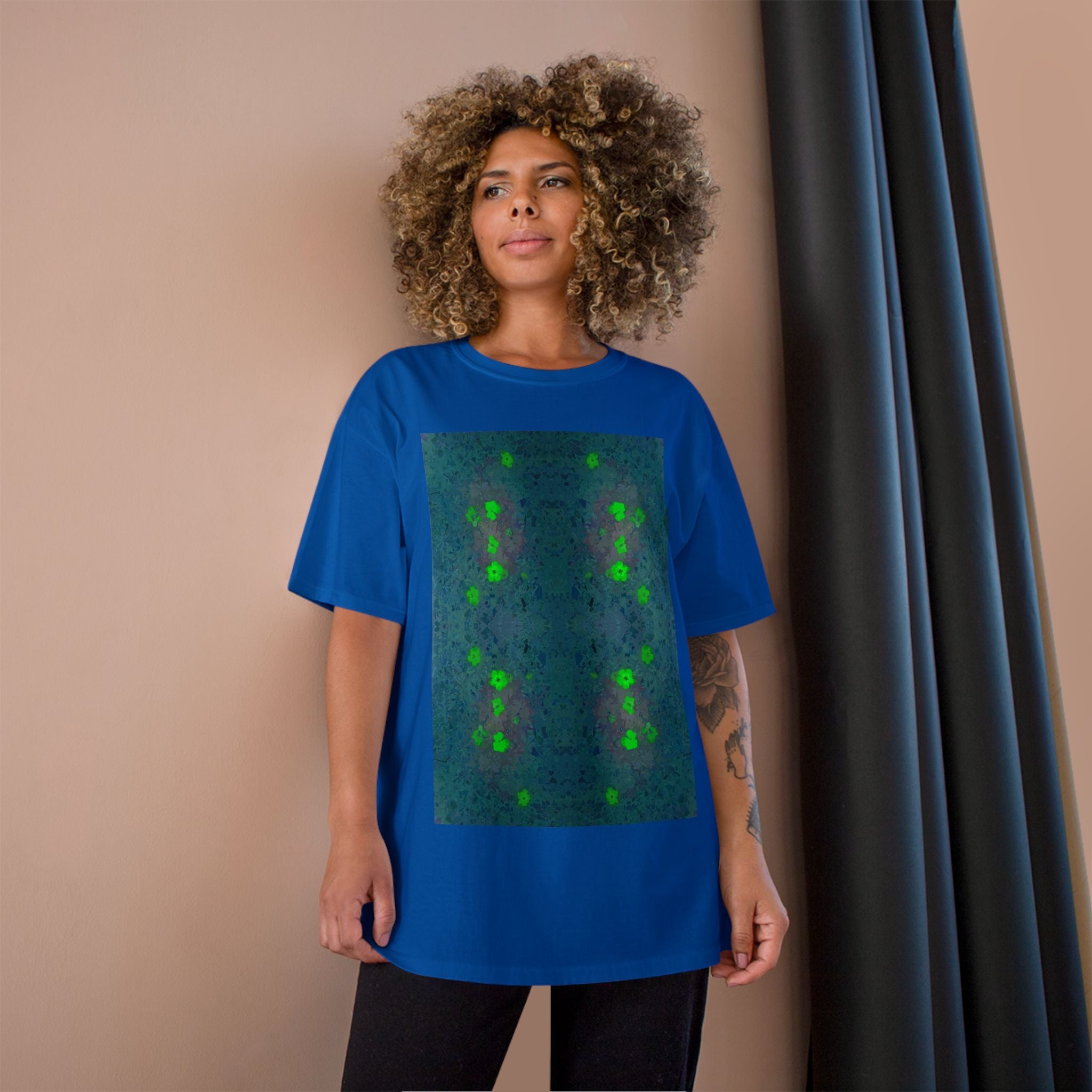 Abstract Green Glow Graphic T-Shirt